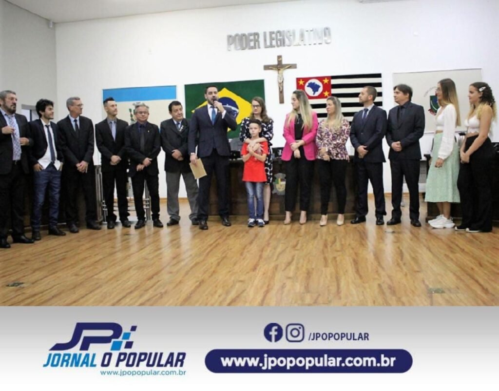 ROTARIANOS EM AÇÃO Câmara Municipal de Piratininga homenageia